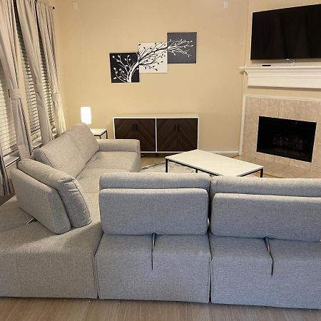 Modern 3Br House - Game Room, Office, Backyard The Colony Exterior photo